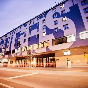 Hotel Zeitgeist Hauptbahnhof