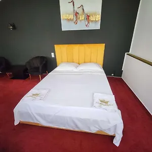 Karma Coffe&room's Pensiune