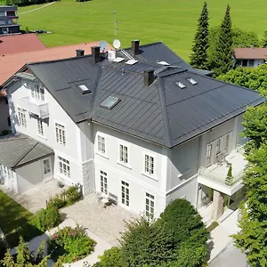 Wickenburg , Salzburg Austria