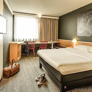 Ibis Mariahilf Viena