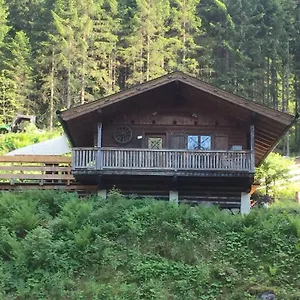 Chalet Wasserfallhütte Saalbach-Hinterglemm