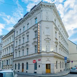 Koruna Otel Prag